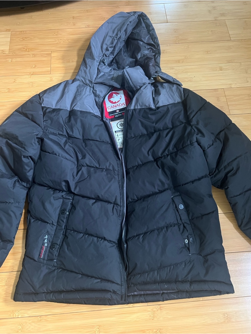 Canada Weather Gear Men's Puffer Jacket XXL Black Gray Colorblock BROKEN ZIPPER